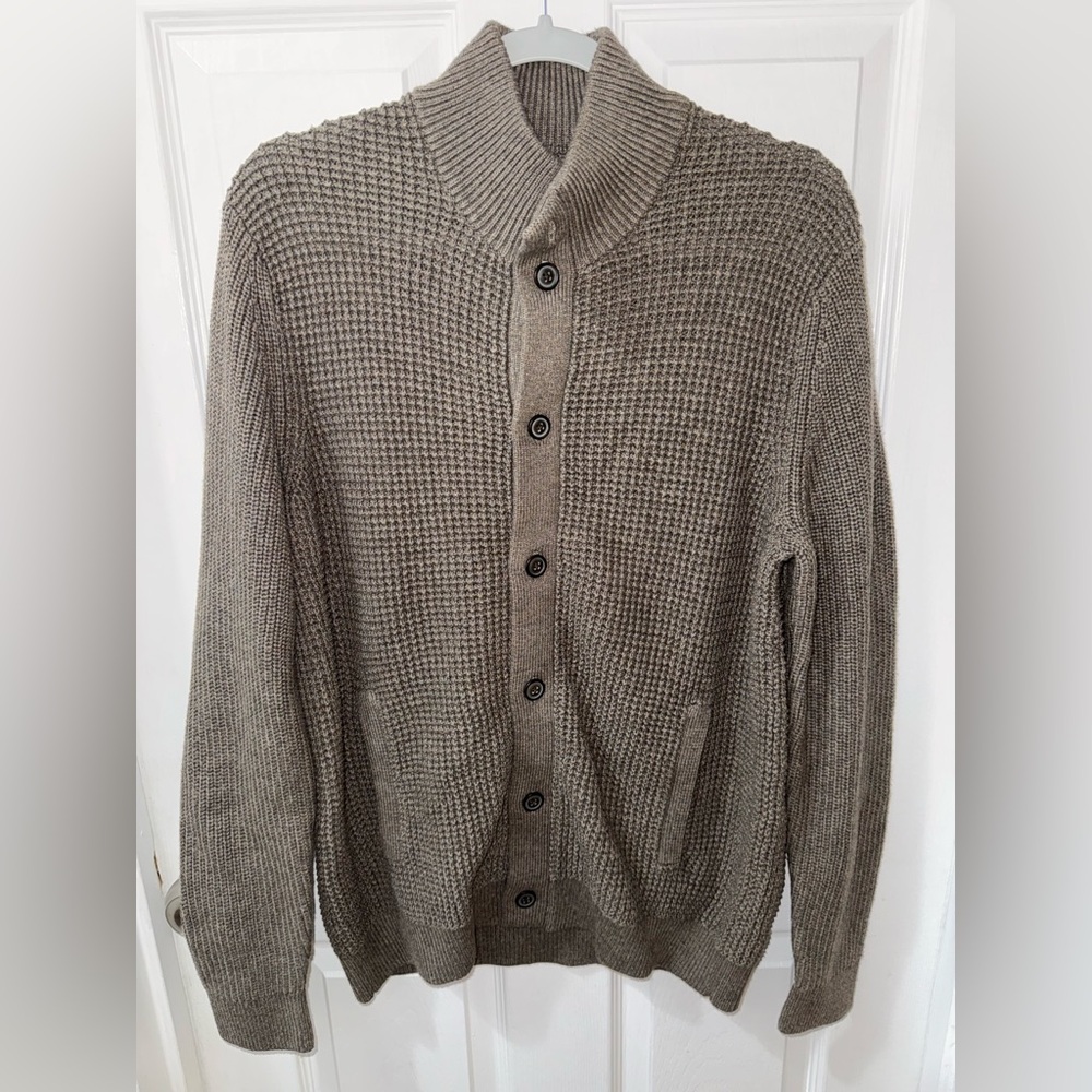 NWT Banana Republic Taupe Cardigan Sweater Size Medium